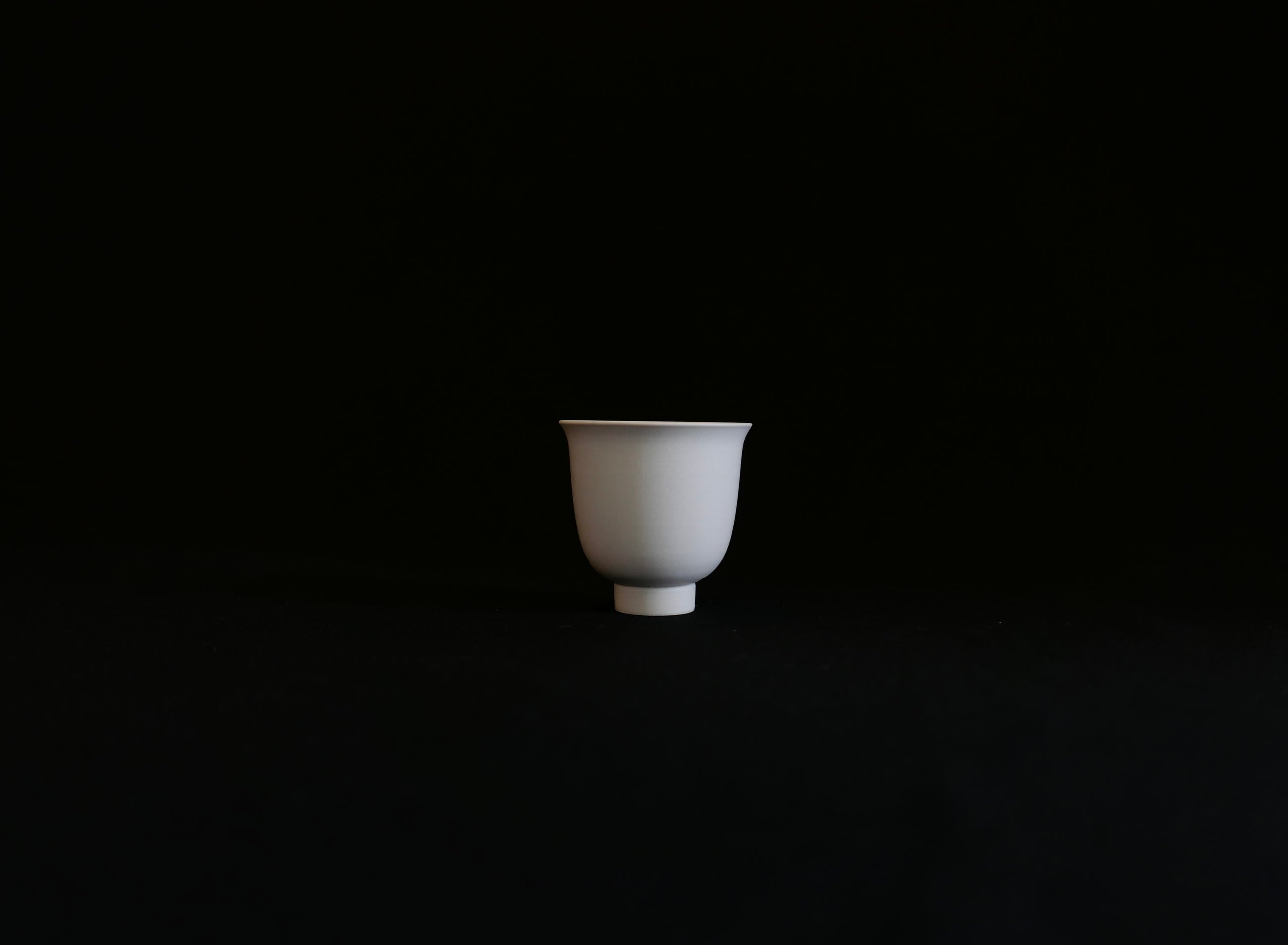 CERAMIC CURVE LONG CUP